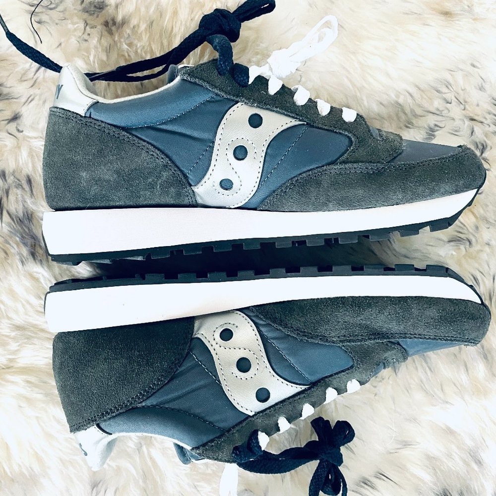 Saucony Originals Jazz Womens 8 Navy  Silver NWOB